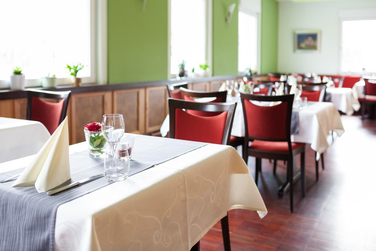 Hotel Restaurant Vater Rhein Вьорт ам Рейн Екстериор снимка
