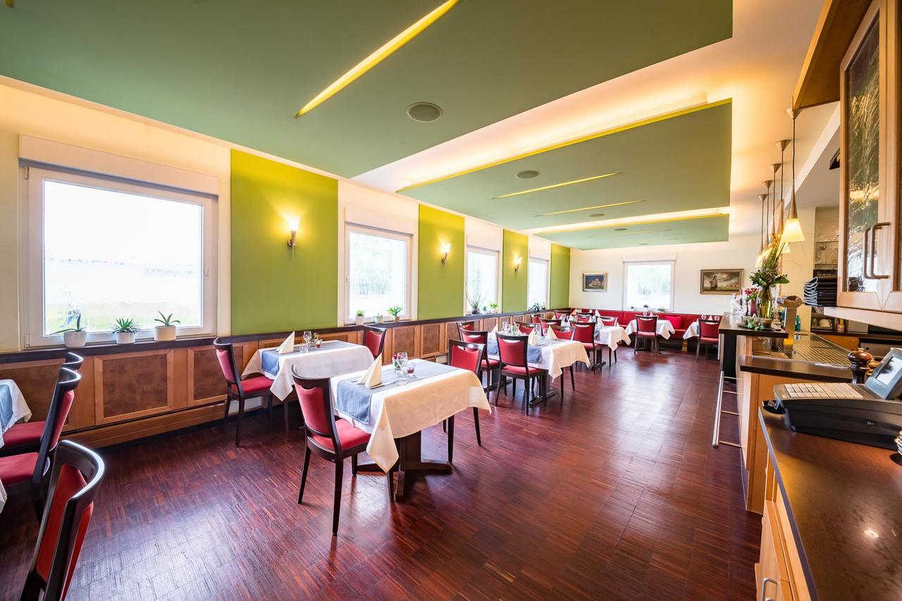 Hotel Restaurant Vater Rhein Вьорт ам Рейн Екстериор снимка